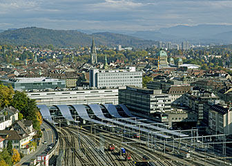 Holzbau für die neue Passerelle des Bahnhofs Bern